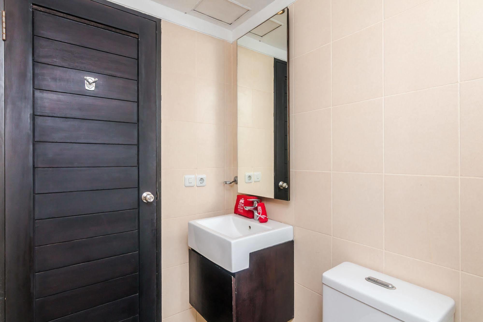 Hotel Zen Legian Troppozone Thematic Kuta (Bali)